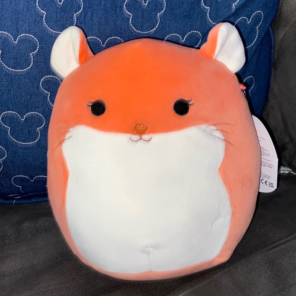 Squishmallows Erica the chinchilla